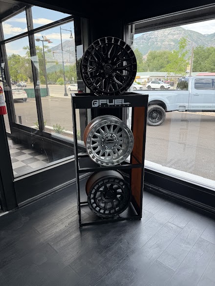 Alpine Motors dealership