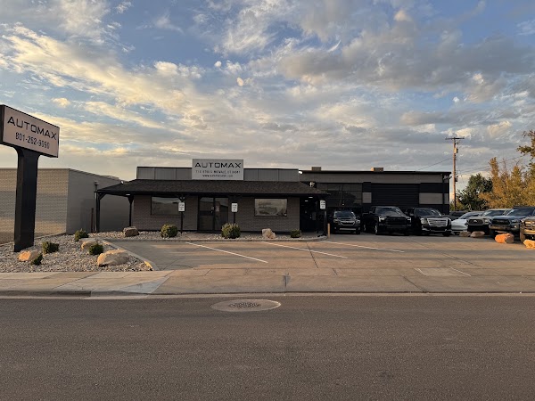 AUTOMAX dealership