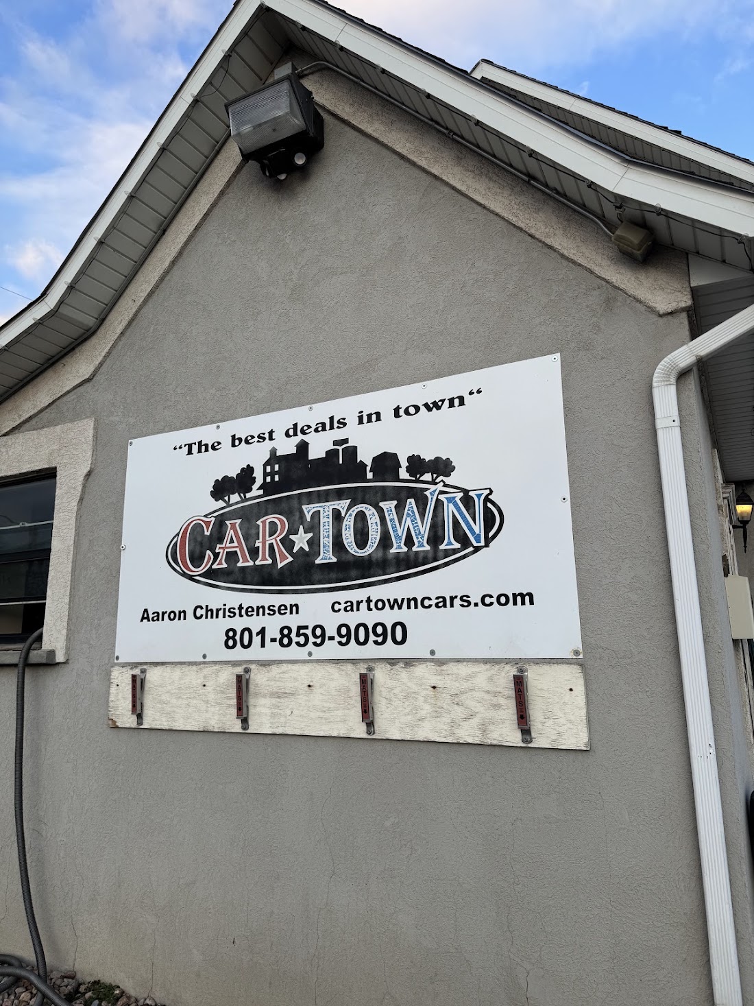 Car Town dealership