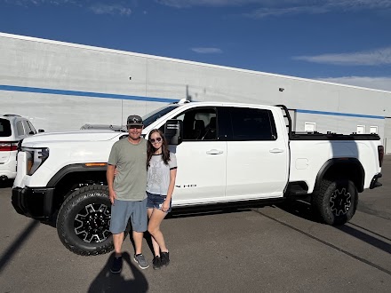 Crump Reese GMC dealership