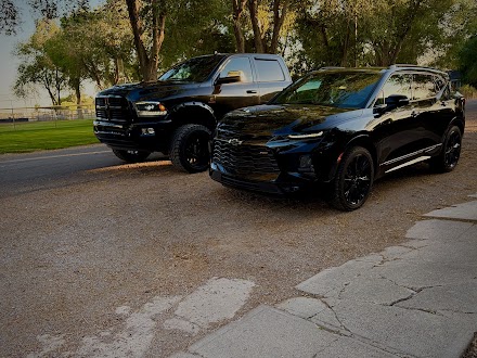 Dax Auto dealership