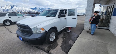 Deals On Wheels dealership