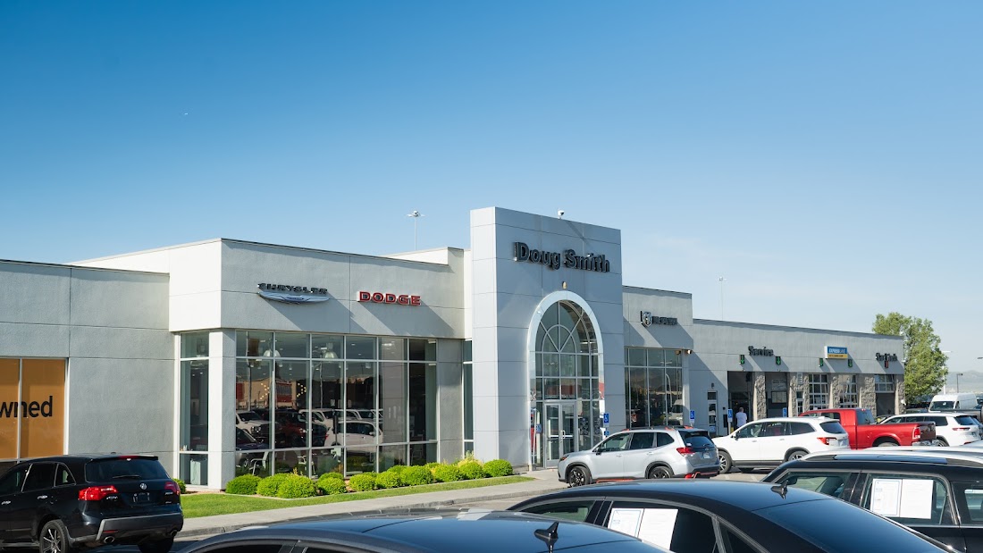Doug Smith Chrysler Dodge Jeep Ram dealership