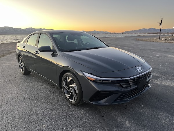 Elevated Car Sales LLC dealership