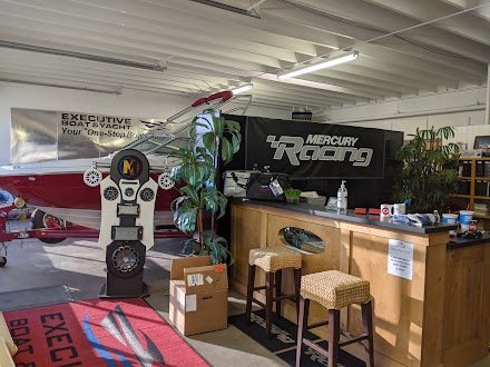 Executive Boat and Yacht dealership