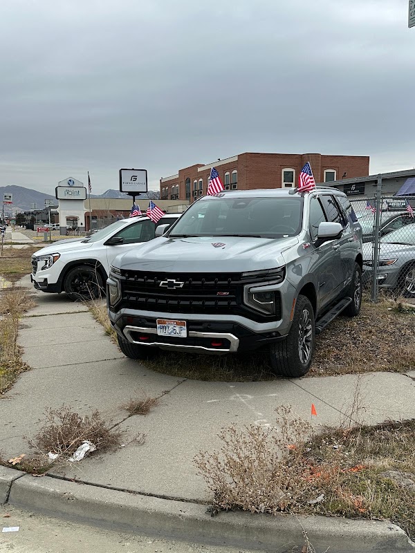 Fernis Garage dealership