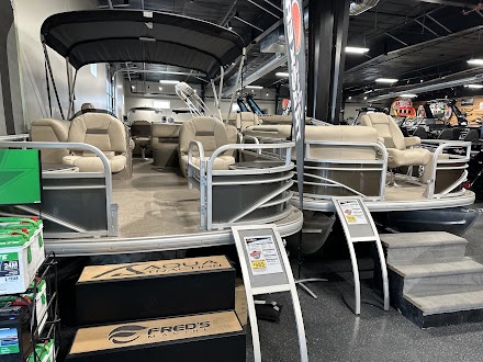 Fred's Marine dealership