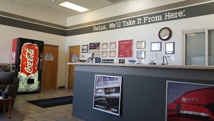 Hagen Collision CARSTAR dealership