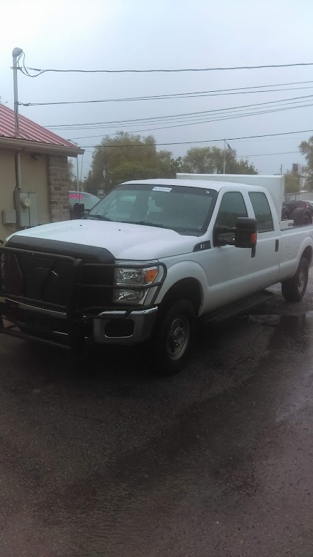 Huntin Country dealership