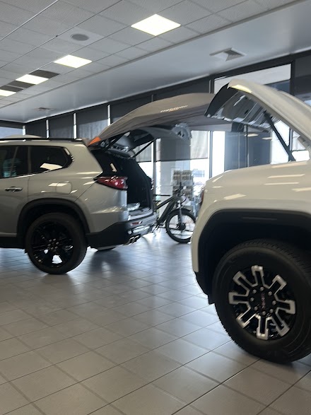 Jerry Seiner GMC North Salt Lake dealership