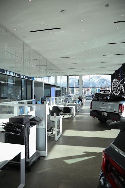 Ken Garff Honda Riverdale dealership