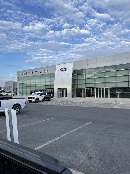 Larry H. Miller Ford Lincoln Draper Service dealership