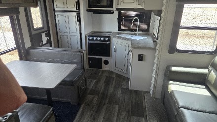 Lazydays RV of St. George dealership