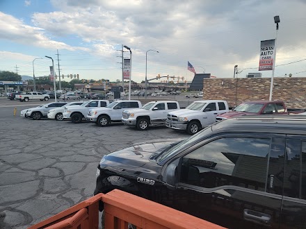 Main Auto dealership