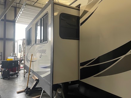 Marsh & Barb Rv LLC dealership