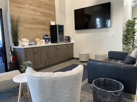 Naples Auto Sales dealership