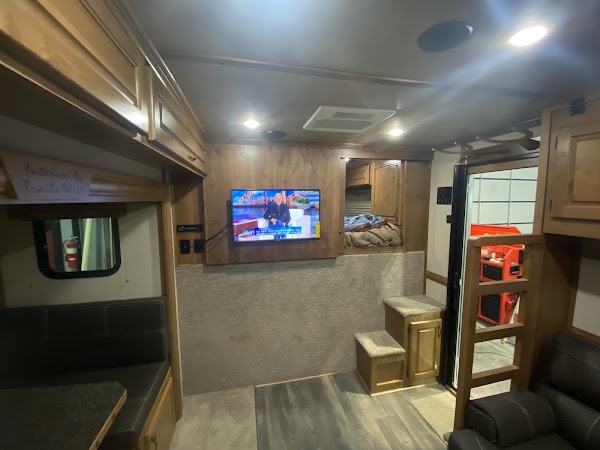 Outback Trailer and Rv Repair dealership