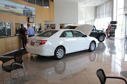 Performance Toyota Bountiful dealership