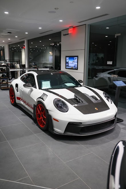 Porsche Lehi dealership