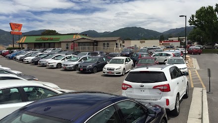 Rand's Auto Sales dealership