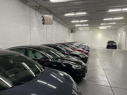 Redline Auto Sales dealership