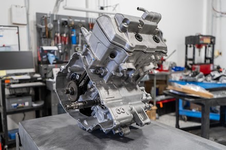 REV6 Powersports dealership