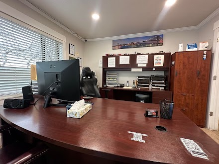 Reyna's Auto Sales dealership
