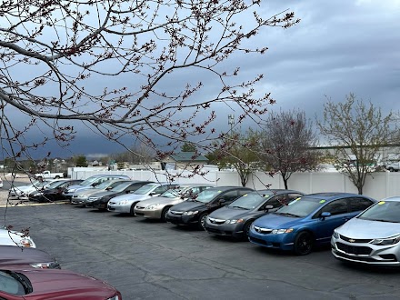 Reyna's Auto Sales dealership