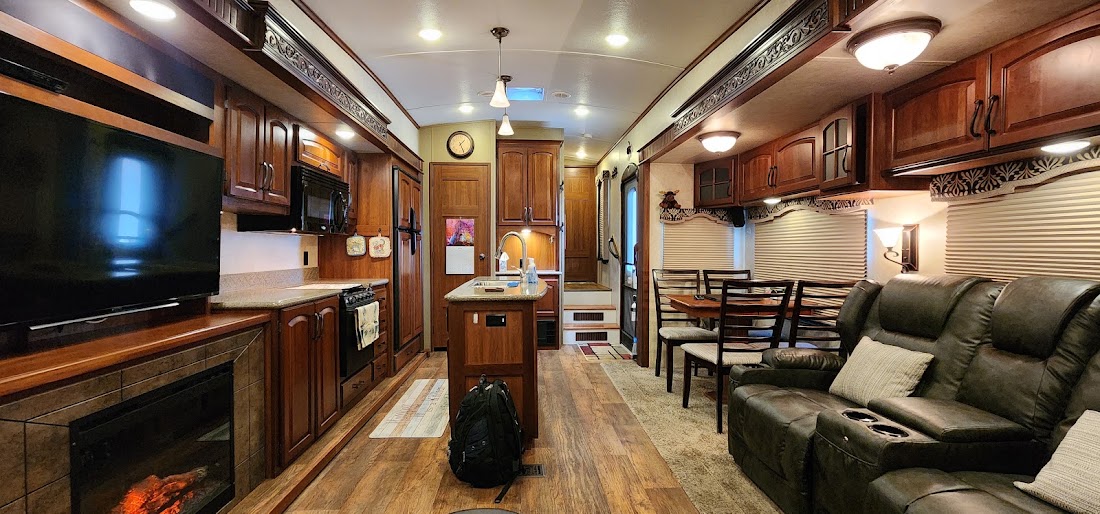 Rocky Mountain RV dealership