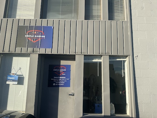 Simple Garage Dealership dealership