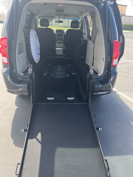 Simple Mobility Vans dealership