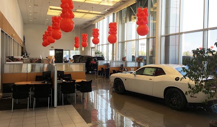 Stephen Wade Chrysler Jeep Dodge Ram FIAT dealership