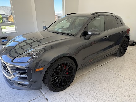 Summit Auto Sales dealership