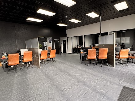 Summit Auto Sales dealership