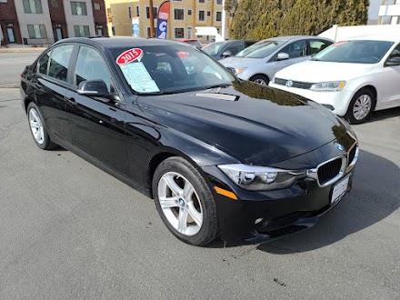 Summit Automotive Group dealership