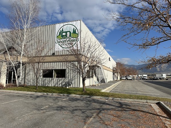 Sweet Anni's RV Store dealership