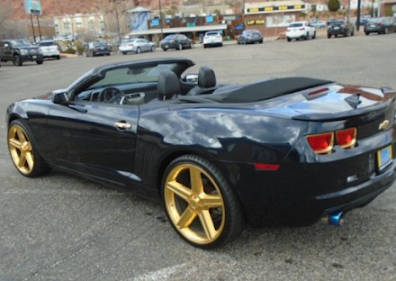 Team D Auto Sales dealership