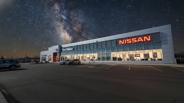 Tim Dahle Nissan Southtowne dealership
