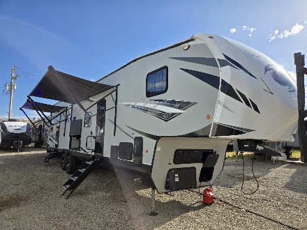 TRUCK AND RV SALES LLC. dealership