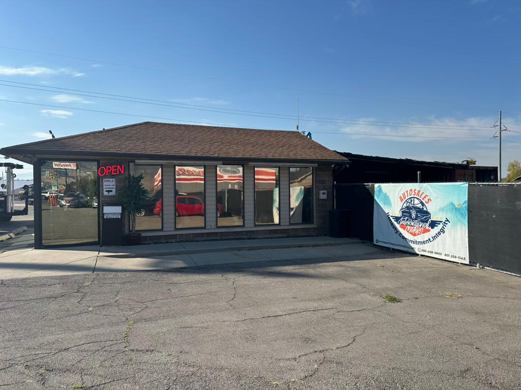 Universal Motors LLC dealership