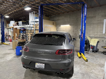 UNV AUTO INC dealership
