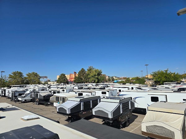 Utah RV Event dealership