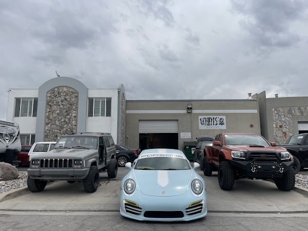 VENOMS' Garage dealership