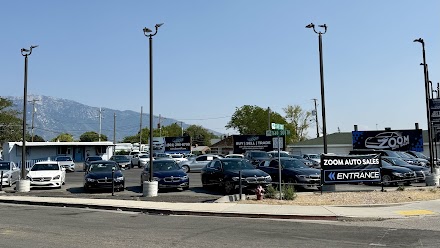 Zoom Auto Sales dealership